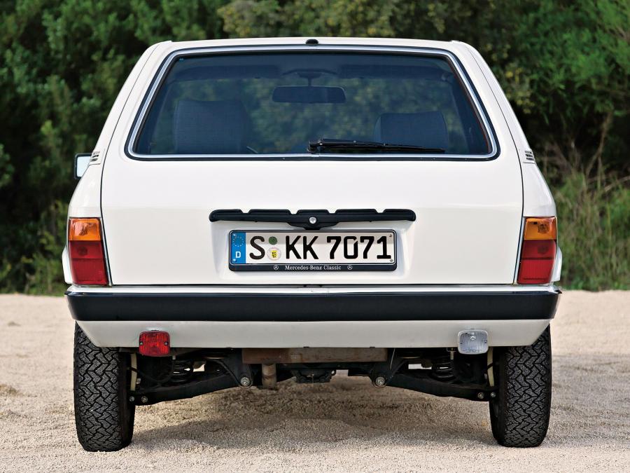  Mercedes-Benz 190 E Stadtwagen 1981 года  (фото 2 из 3)